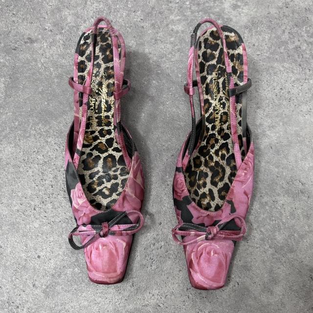 Vintage kitten heel y2k shoes