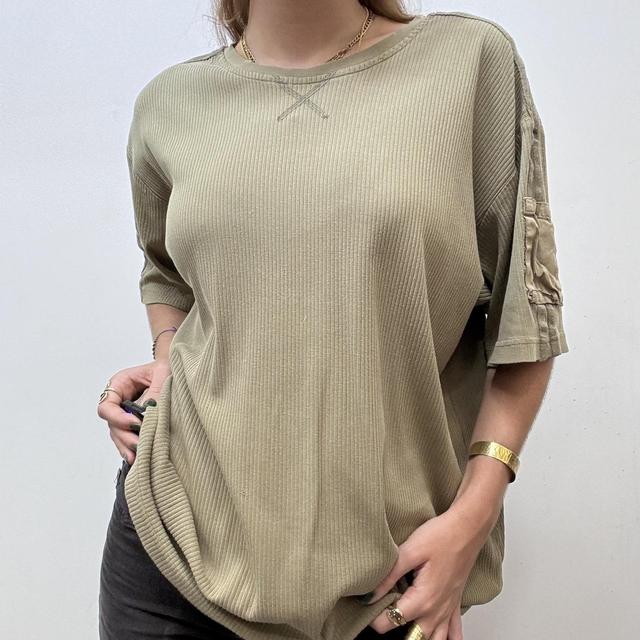 Khaki ribbed military tshirt