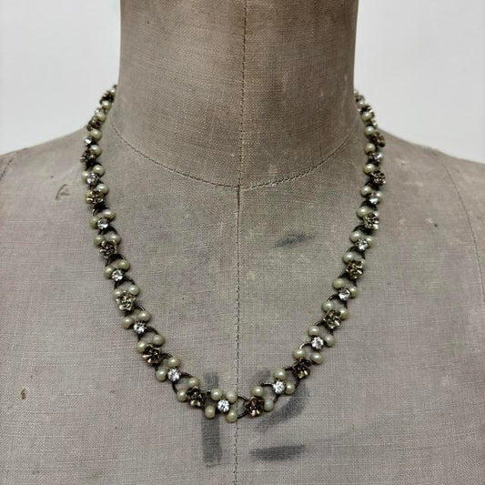 Regency pearl beaded necklace