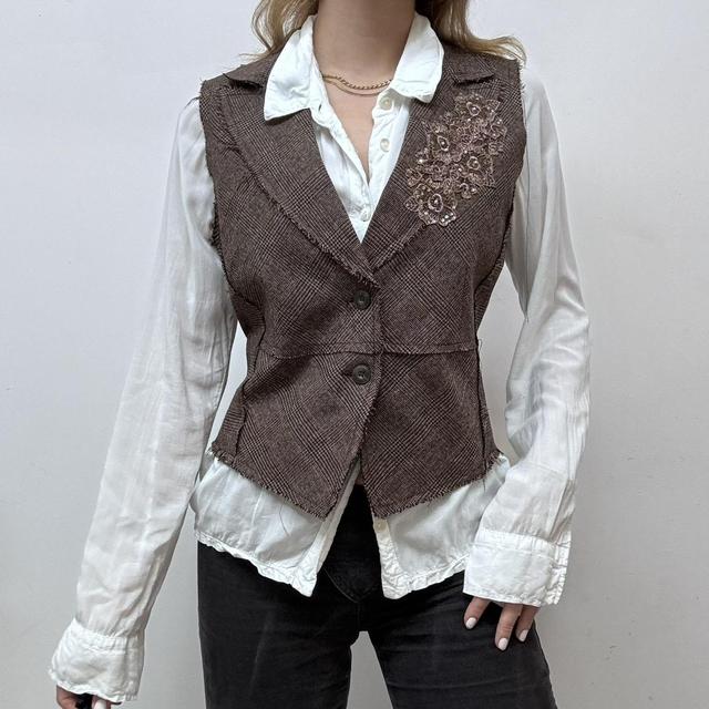Brown twee distressed waistcoat