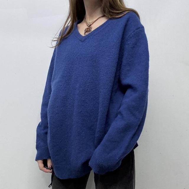 Oversized blue wool knitted jumper
