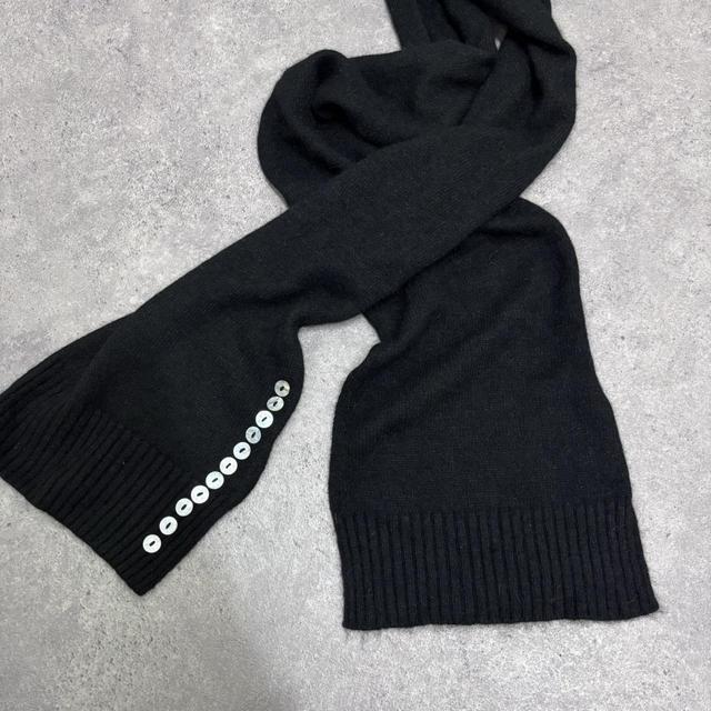 Black wool knitted scarf