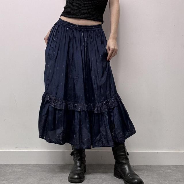Navy pleated crinkle midi skirt