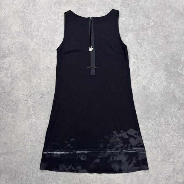Black a-line graphic Cop copine dress