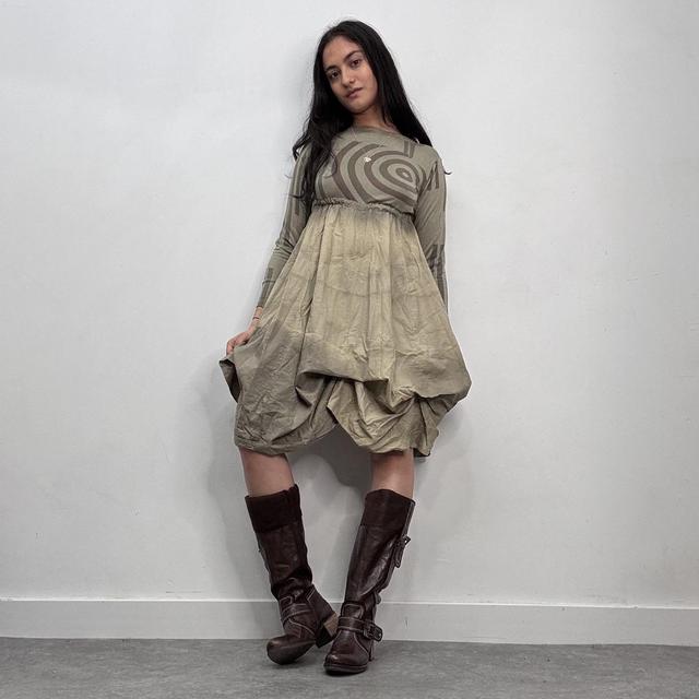 Khaki puff balloon graphic dress