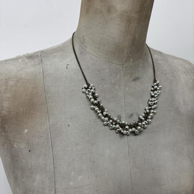 Layered chain gold pearl necklace