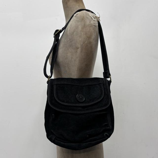 Black suede shoulder bag