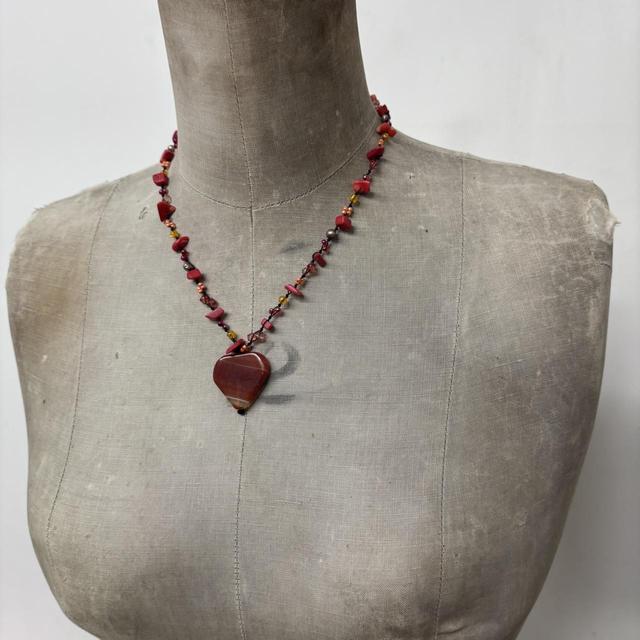 Brown gemstone heart necklace