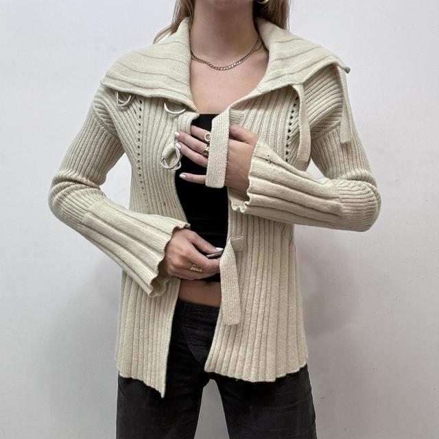 Ribbed knit flare cardigan