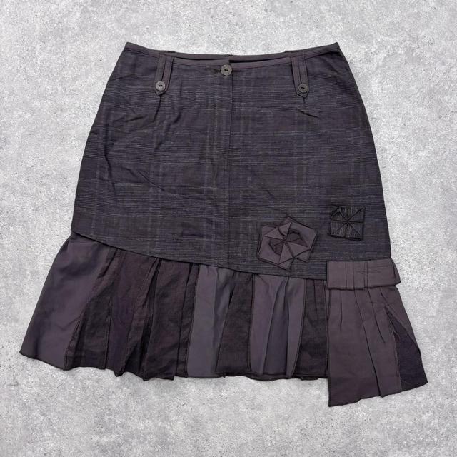 Pleated brown cargo layered skirt