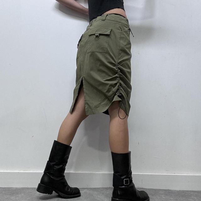 Khaki cinched toggle skirt