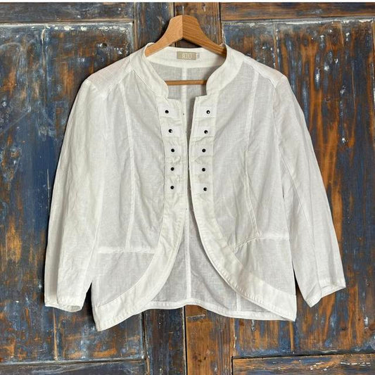 White linen cropped millitary top