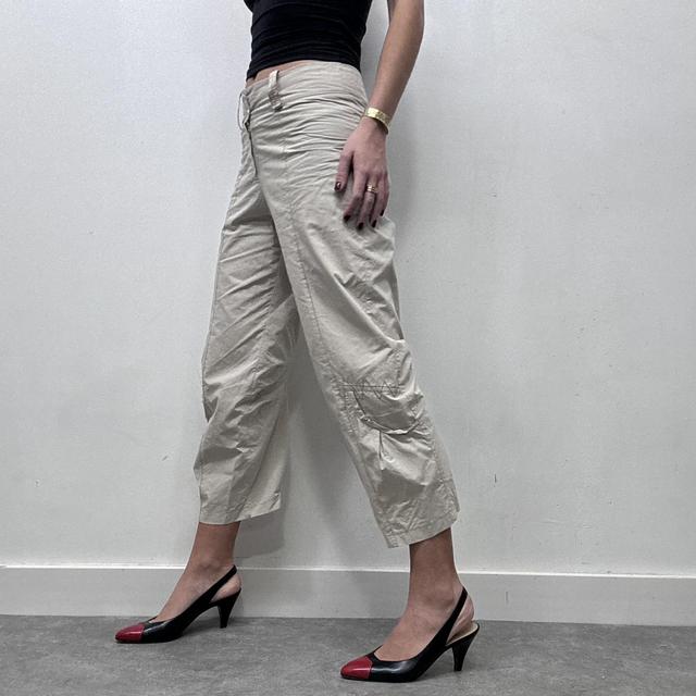 Beige barrel cropped capri trousers