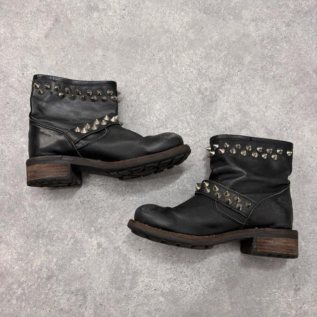 Black leather punk studded boots