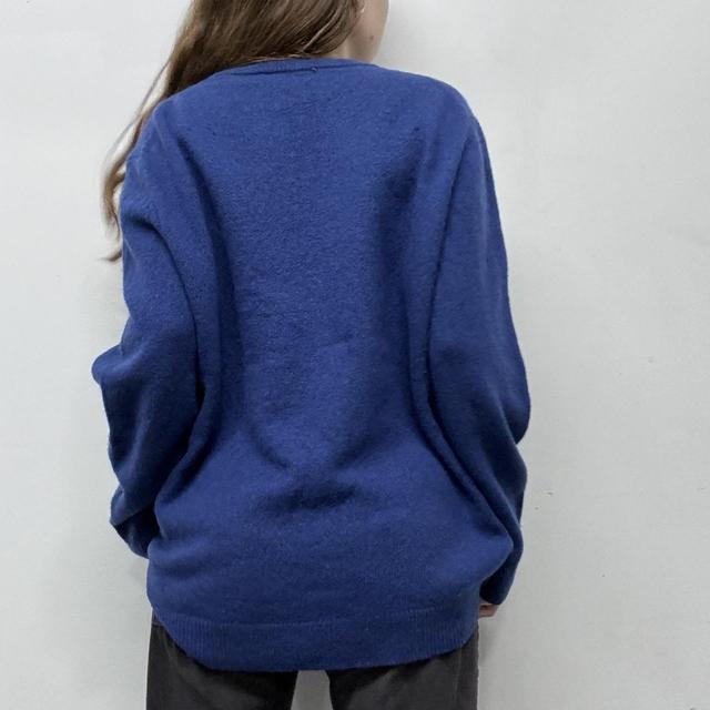 Oversized blue wool knitted jumper