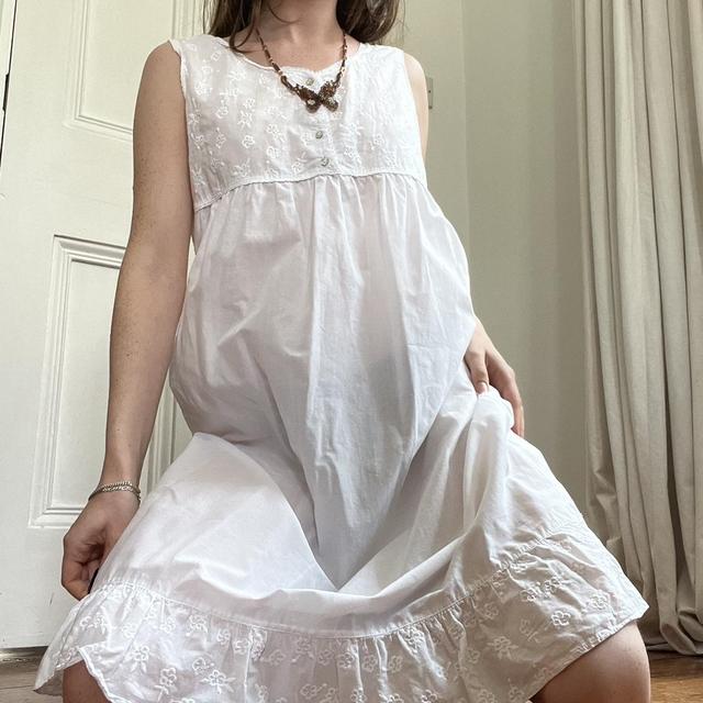 White cotton midi summer dress
