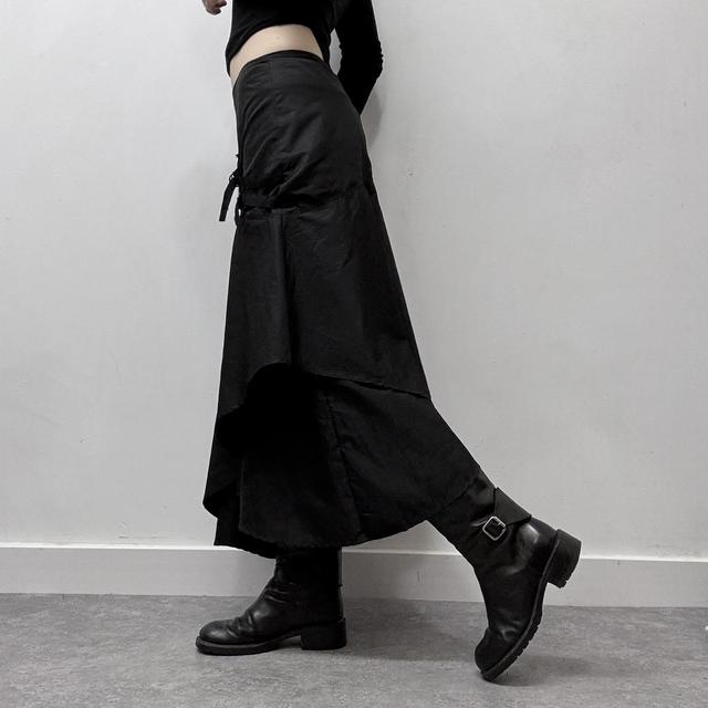 Black asymmetric grunge buckle skirt