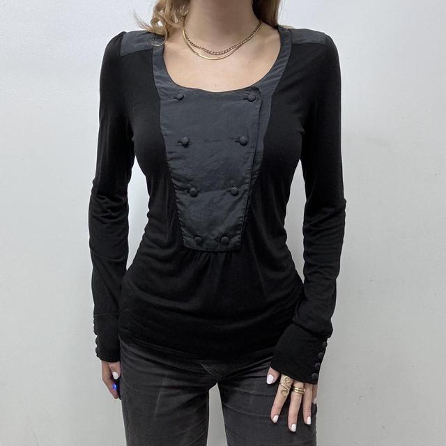 Black button up long sleeve tshirt