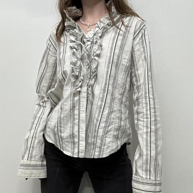 Ruffle pinstripe fitted shirt
