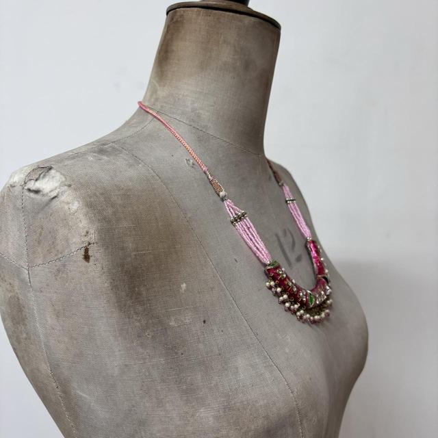 Beaded metal gemstone necklace