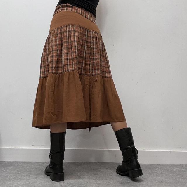 Checked autumnal tiered skirt