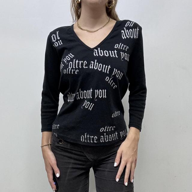 Grunge graphic text t-shirt