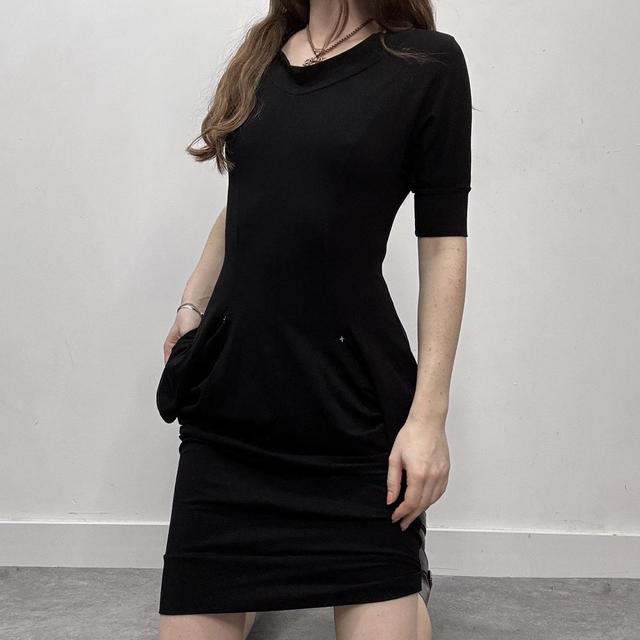 Gathered puffy floaty black midi dress