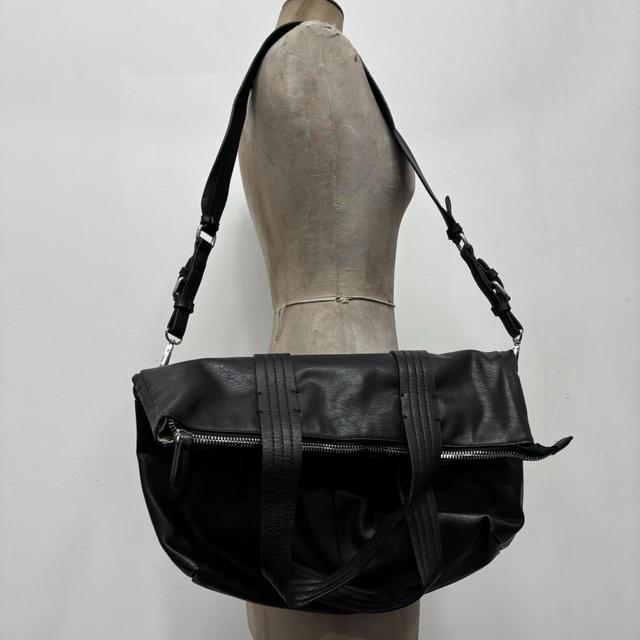 Slouchy black leather shoulder bag