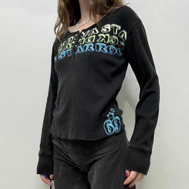 Black ribbed graphic print top