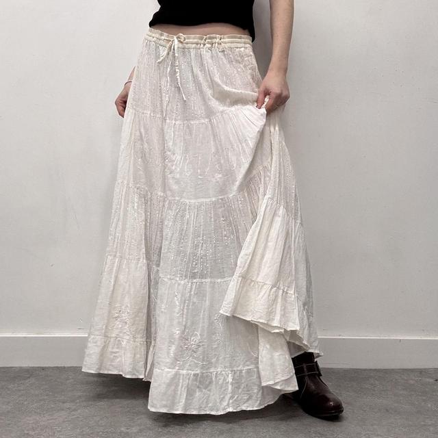 Crinkle layered white cotton maxi skirt