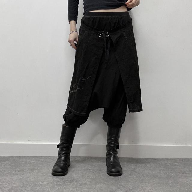 Layered cop copine skirt trousers
