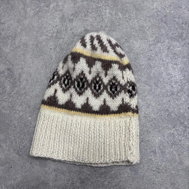 Patterned norweigan wool hat
