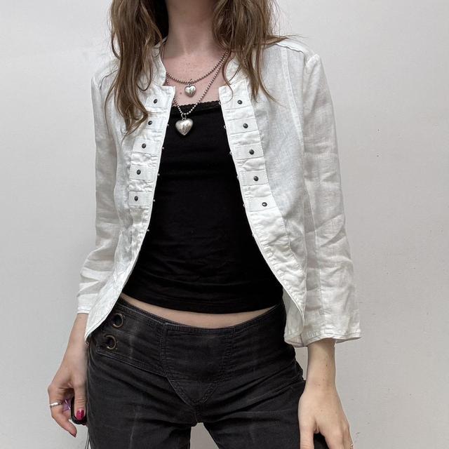 White linen cropped millitary top