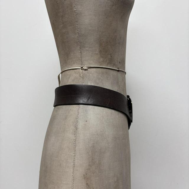 Brown slouchy buckle belt