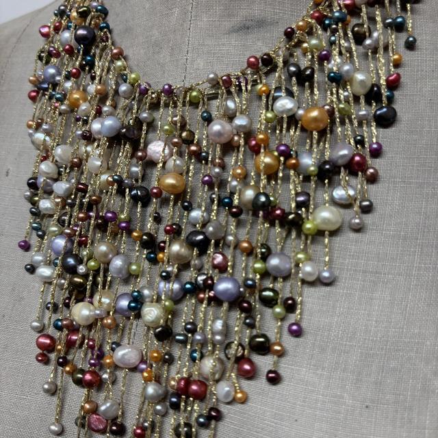 Drape pearl necklace collar