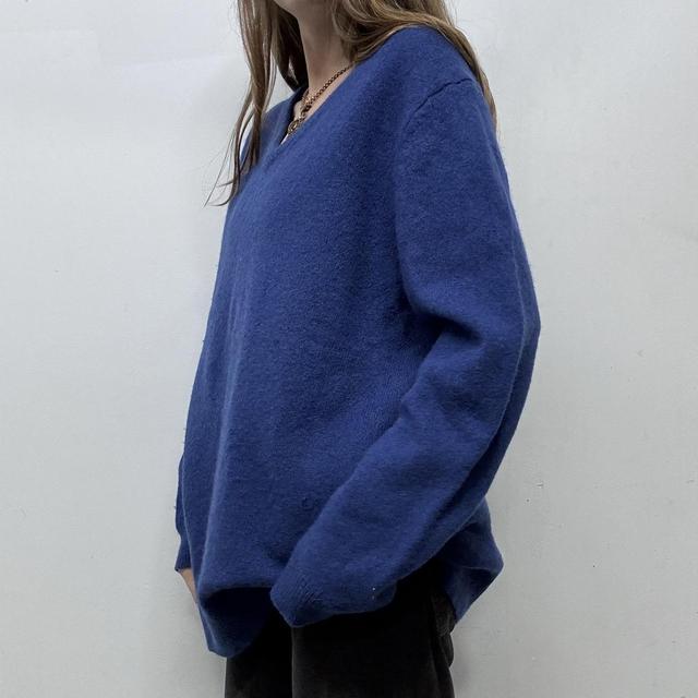 Oversized blue wool knitted jumper
