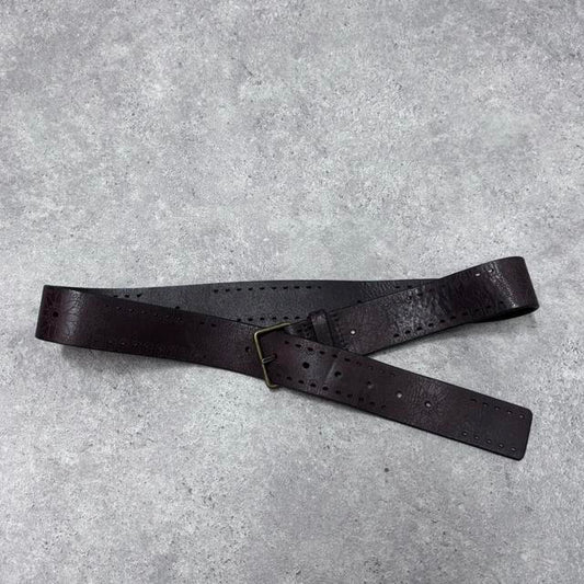 Brown leather flower engraved belt