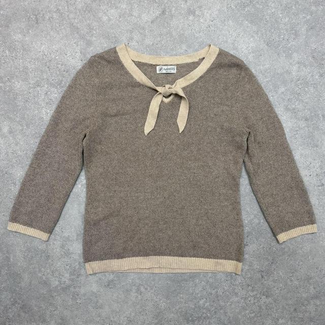 Brown bow wool jumper