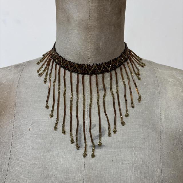 Drape beaded collar neclace