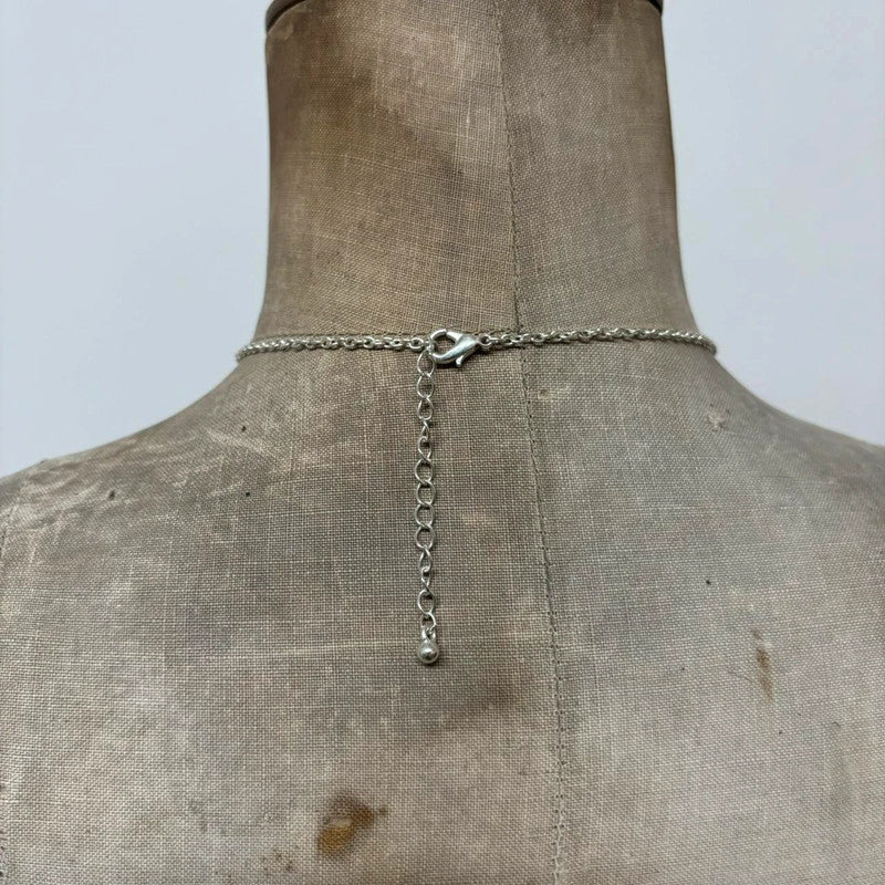 coquette gemstone necklace