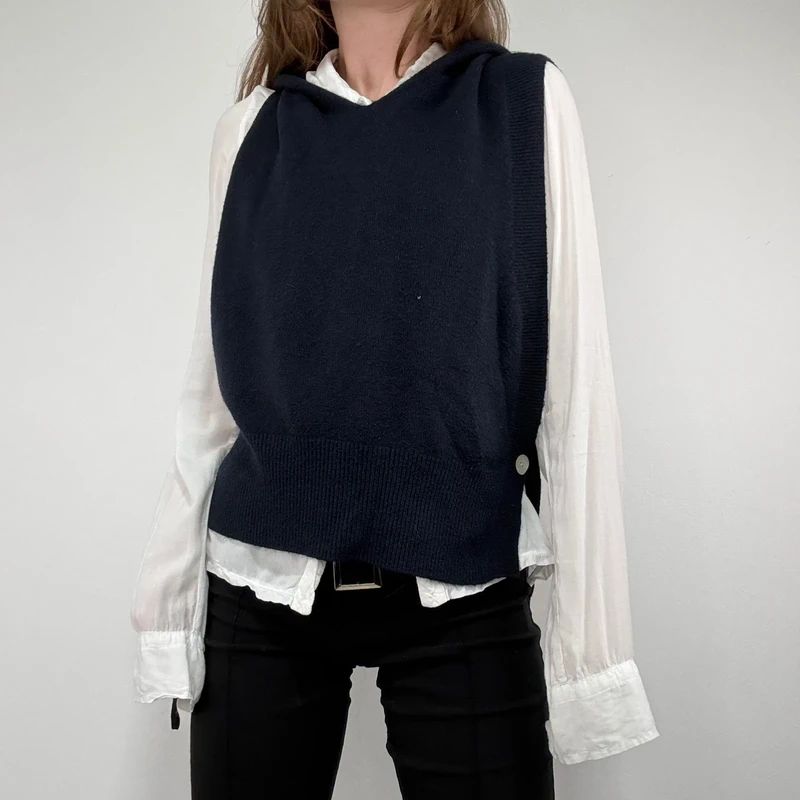 Navy knitted slouchy vest top