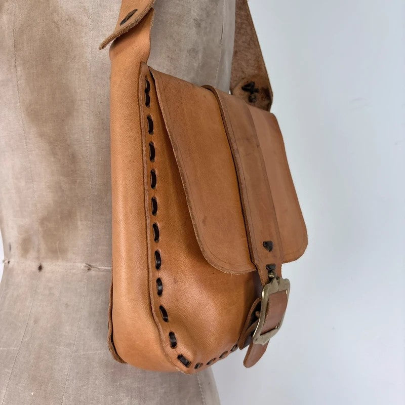 Tan cargo buckle western shoulder bag