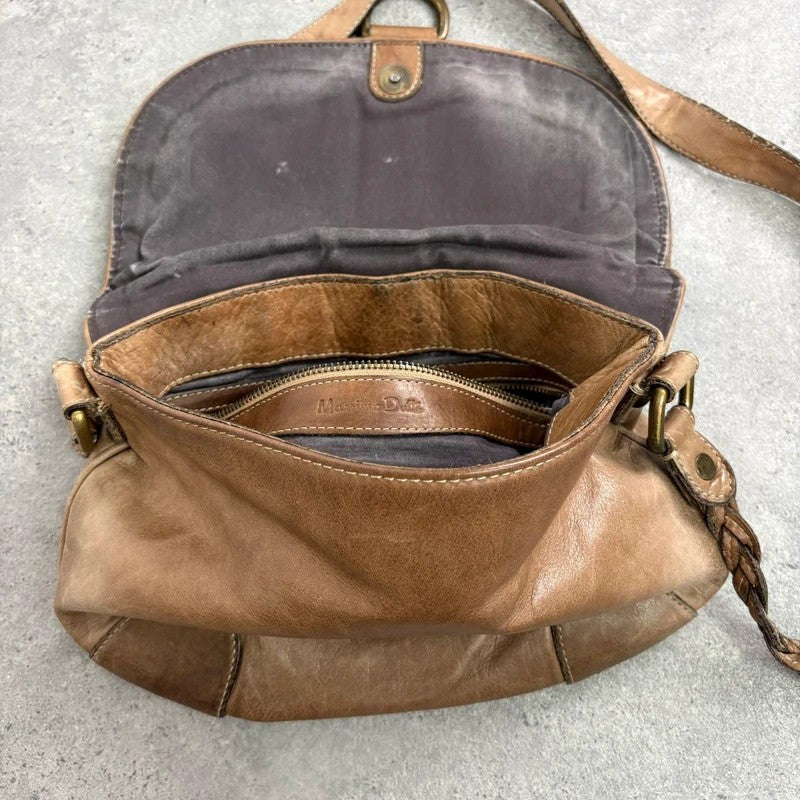 Distressed leather beige crossbody cargo city bag