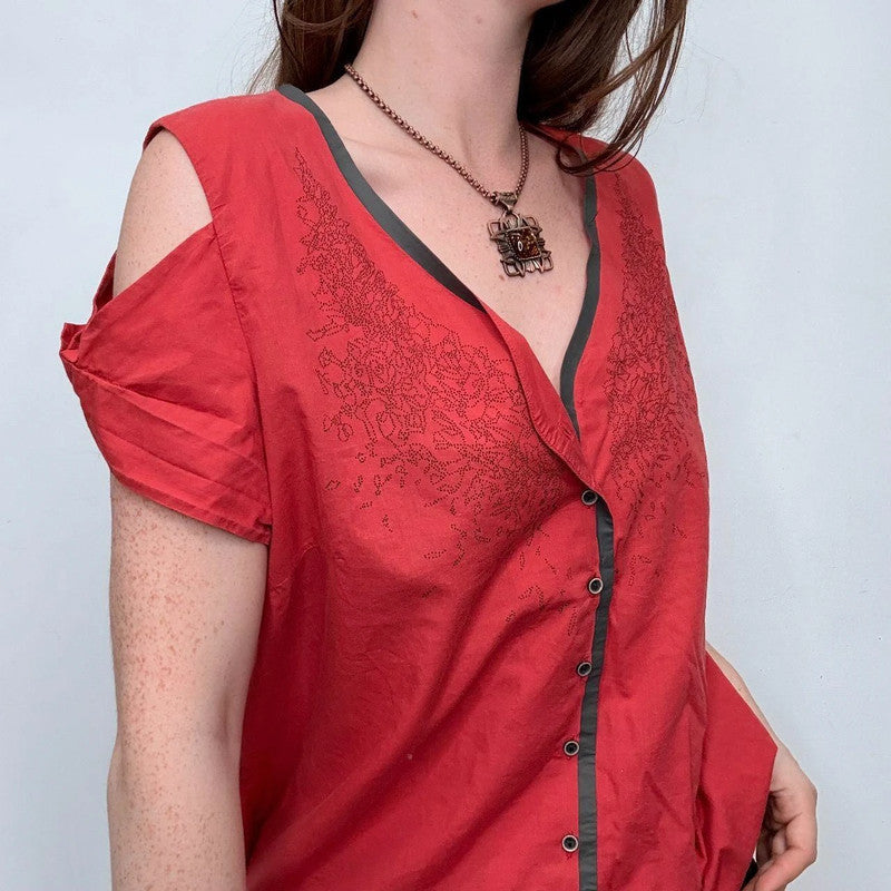 asymmetric red Cop Copine shirt