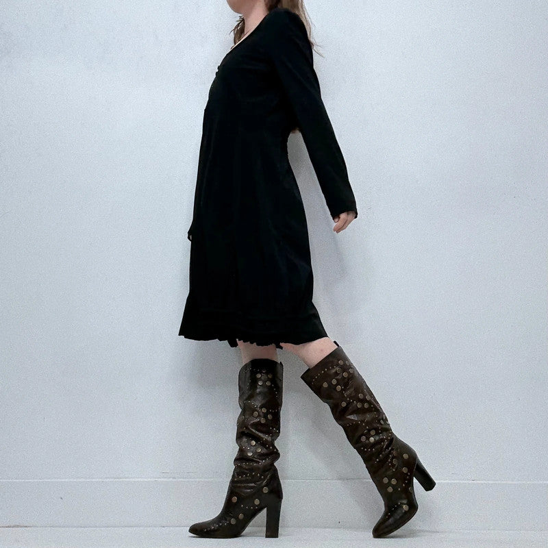 black long sleeve pleated puff midi dress