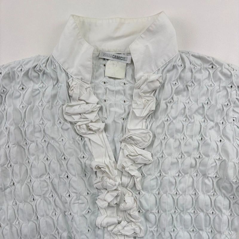 textured white fitted ruffle shirt