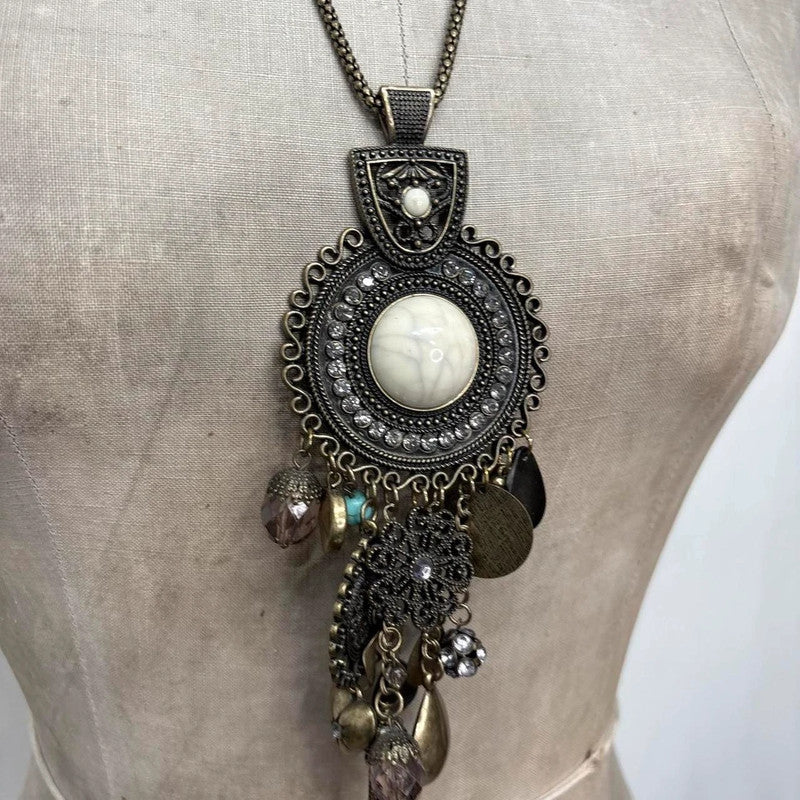 chunky metal boho necklace