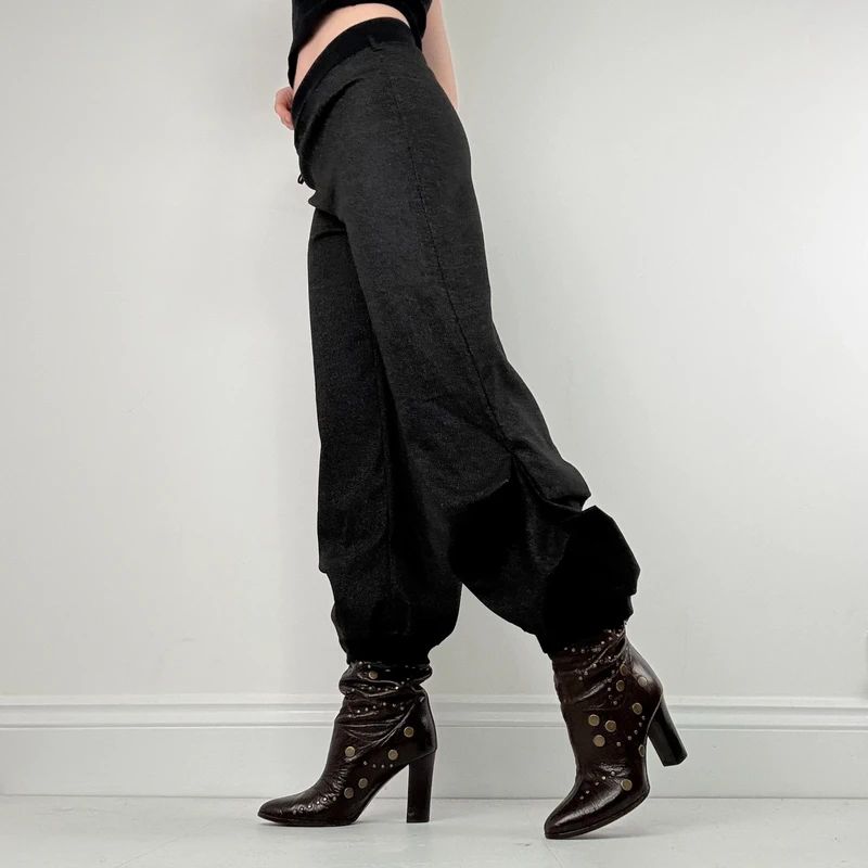 Grey Cop Copine structured pleated