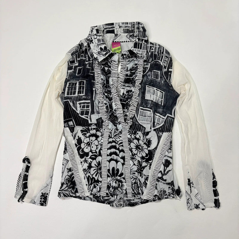 Save the Queen black and white graphic shirt