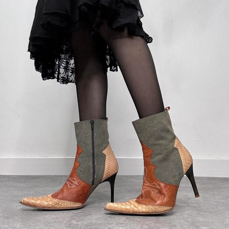 pointed toe cowboy boots